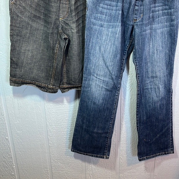 5 for $10 💜 Maternity pants and shorts bundle - Picture 2 of 10